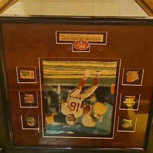 JOE MONTANA SUPERBOWL PIN  AND PICTURE  FRAMED